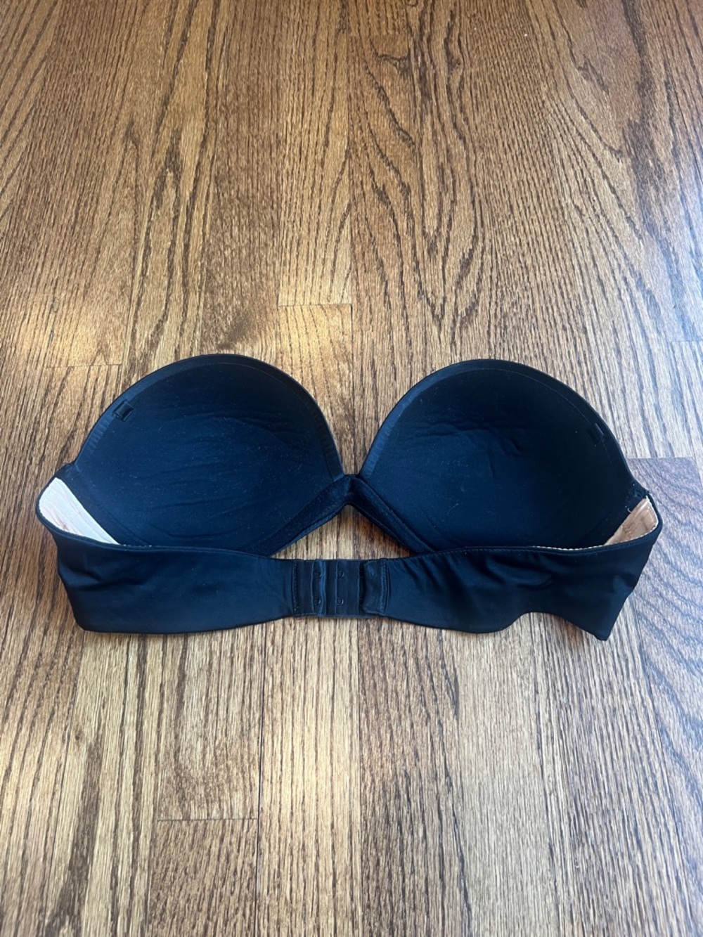 Strapless Black Smooth Convertible Bra - Picture 2 of 2